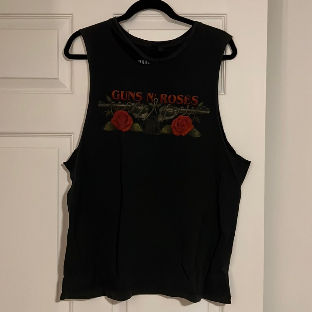 Top shop Guns N’ Roses Muscle Tank - Picture 2 of 8